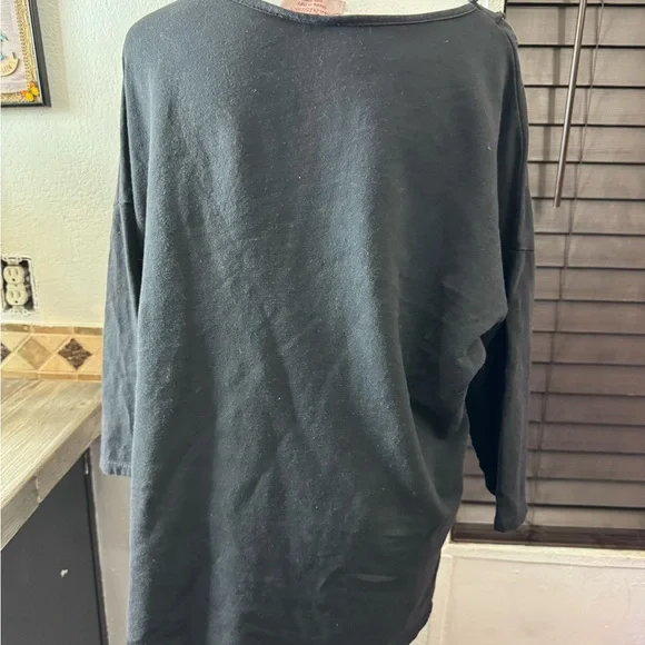 Black Sequin Peace Sign Long Sleeve Top - Picture 3 of 8